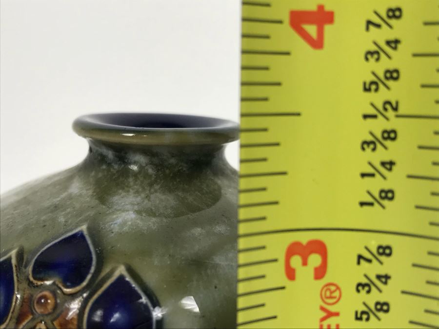 Pair Of Antique Royal Doulton England Vases 2689 3.5'H [Photo 11]