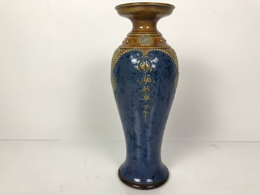 Antique Royal Doulton England Vase Stoneware 7574 11'H [Photo 1]