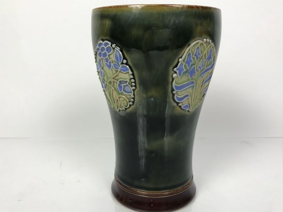 Antique Royal Doulton England Vase Stoneware 8112A 7.5'H [Photo 1]