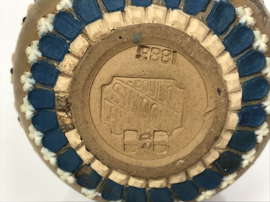 Antique Doulton Lambeth Silicon Stoneware Vase 1883 4'H [Photo 8]