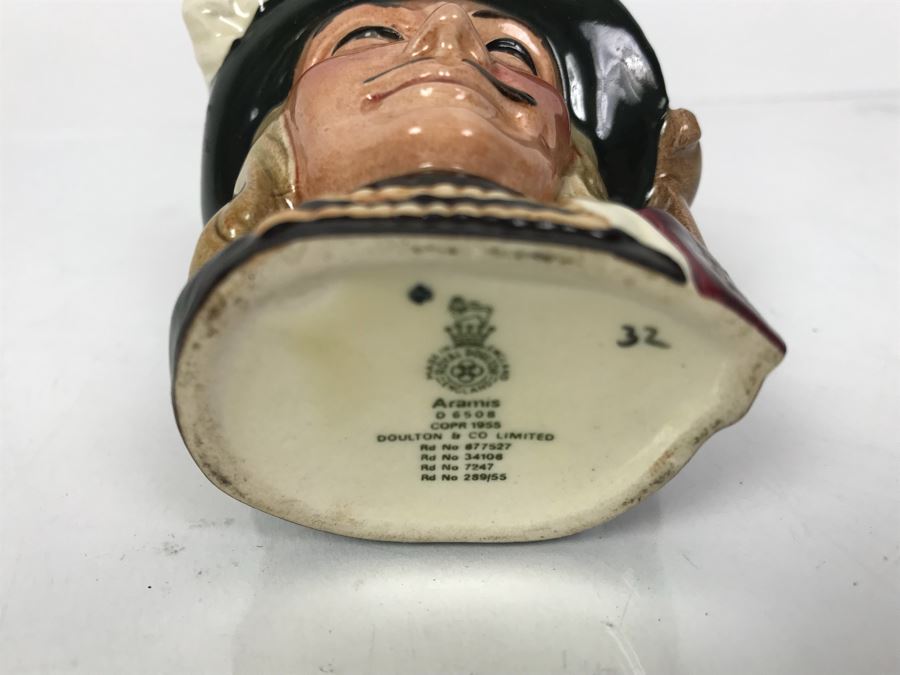 Royal Doulton England Toby Mug Aramis D6508 2.5'H [Photo 5]