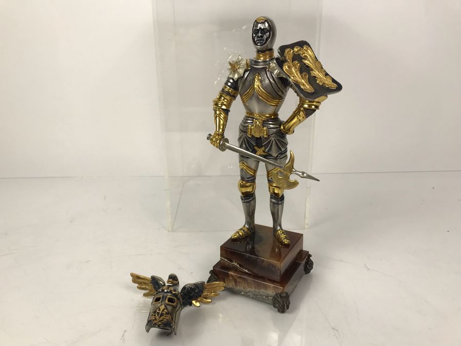 Signed Giuseppe Vasari Bronze Sculpture Of Knight In Armor On Marble Base Limited Edition 41 Of 250 With Protective Acrylic Case [Photo 11]