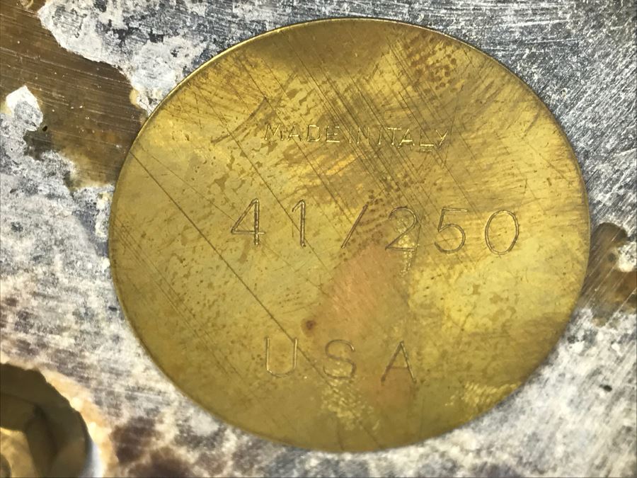 Signed Giuseppe Vasari Bronze Sculpture Of Knight In Armor On Marble Base Limited Edition 41 Of 250 With Protective Acrylic Case [Photo 18]