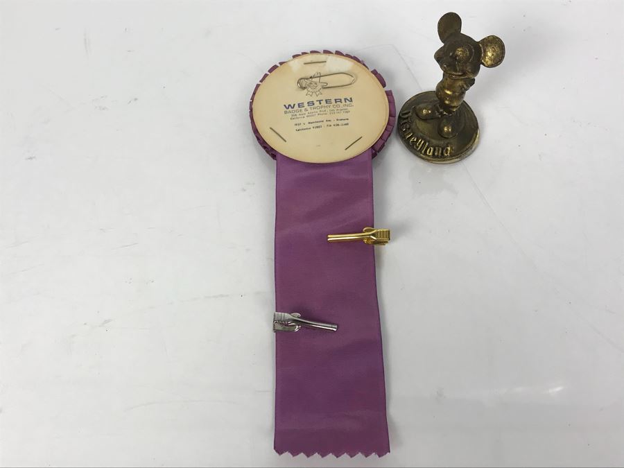Winnie The Pooh For President Days Disneyland Fun-Raiser Ribbon, Winnie The Pooh Tie Clip, Movies USA Tie Clip And Vintage Disneyland Mickey Mouse Brass Figurine [Photo 15]