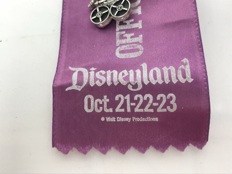 Winnie The Pooh For President Days Disneyland Fun-Raiser Ribbon, Winnie The Pooh Tie Clip, Movies USA Tie Clip And Vintage Disneyland Mickey Mouse Brass Figurine [Photo 14]