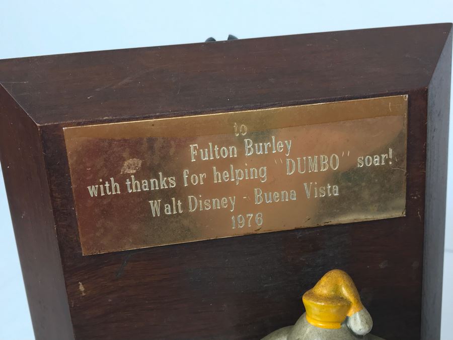 Vintage Fulton Burley Plaque Awards With Figurines For Promoting Walt Disney Movies 'DUMBO' 1976 And 'Snow White' 1975 (Stands Not Included) [Photo 5]
