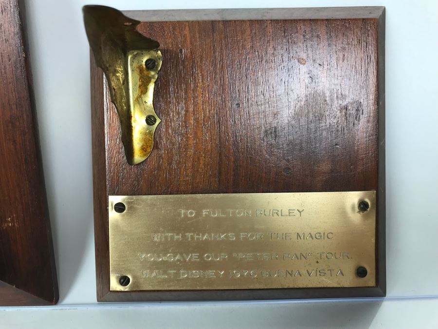 Vintage Fulton Burley Plaque Awards With Figurines For Promoting Walt Disney Movies 'Pinocchio' 1978 And 'Peter Pan' And Other Characters [Photo 21]