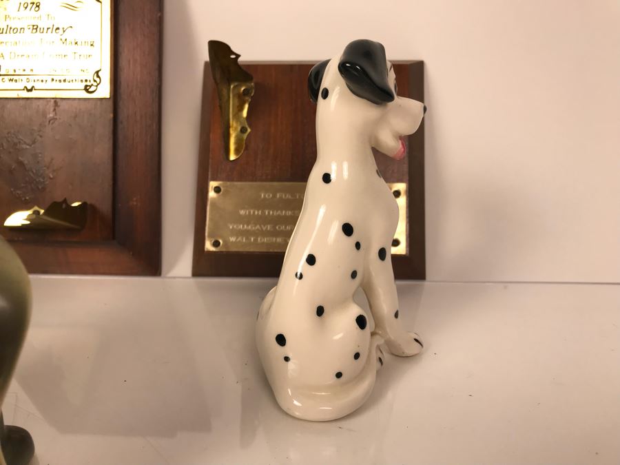 Vintage Fulton Burley Plaque Awards With Figurines For Promoting Walt Disney Movies 'Pinocchio' 1978 And 'Peter Pan' And Other Characters [Photo 11]