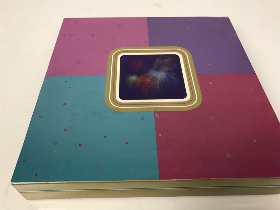 Rare Disneyland Book - Disneyland Happiest Celebration On Earth May 4-5, 2005 Celebrating Disneyland's 50th Anniversay With Holographic Pictures, Plaque And Invitation 10' X 10'  [Photo 4]