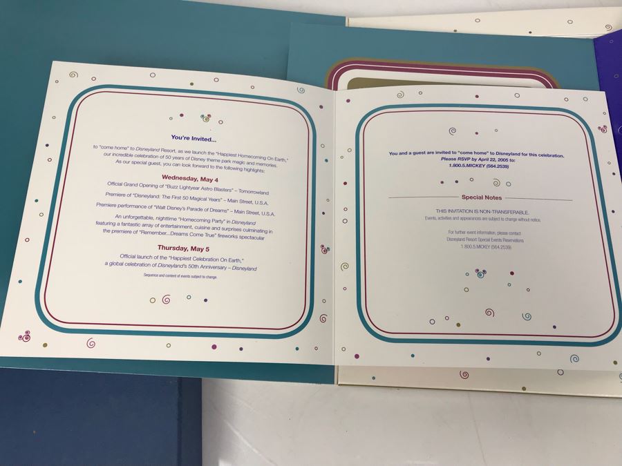 Rare Disneyland Book - Disneyland Happiest Celebration On Earth May 4-5, 2005 Celebrating Disneyland's 50th Anniversay With Holographic Pictures, Plaque And Invitation 10' X 10'  [Photo 19]
