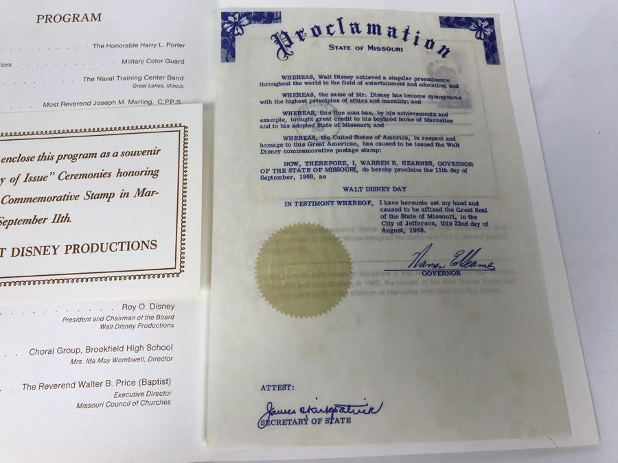 First Day Of Issue Ceremony Program Honoring Walt Disney With First Day Of Issue Stamp 9/11/1968 And Disney World Magazine Nov 1968 Showing Stamp [Photo 9]