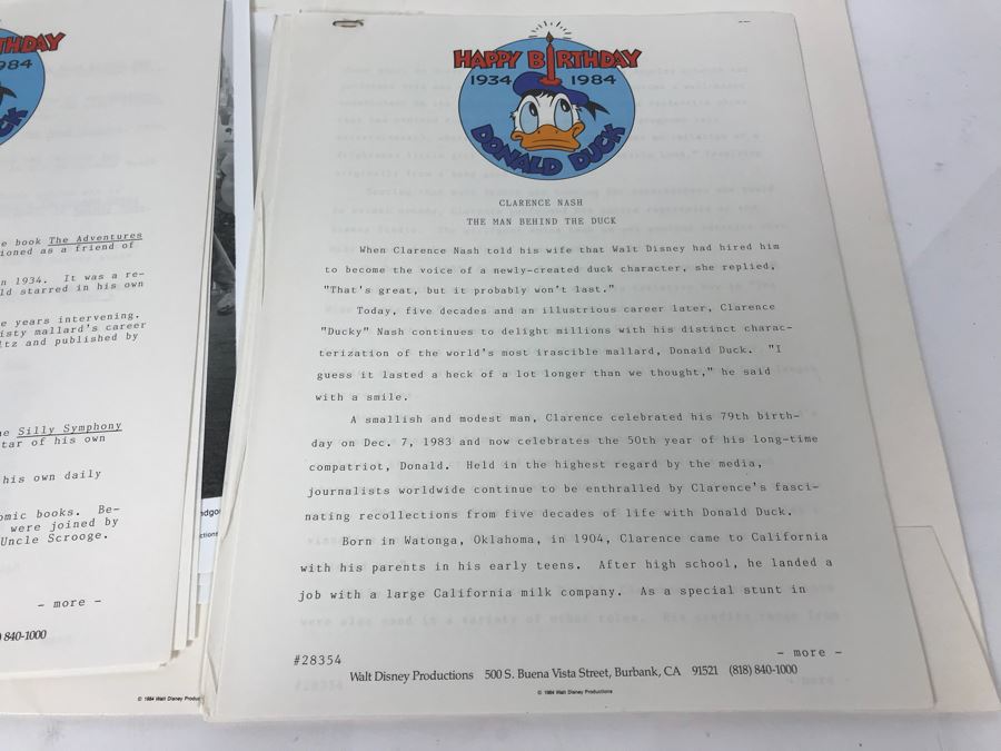 Walt Disney's Donald Duck Happy Birthday 1934-1984 50th Anniversary With (3) 8 X 10 Photos And Historical Overview Of Donald Duck [Photo 14]