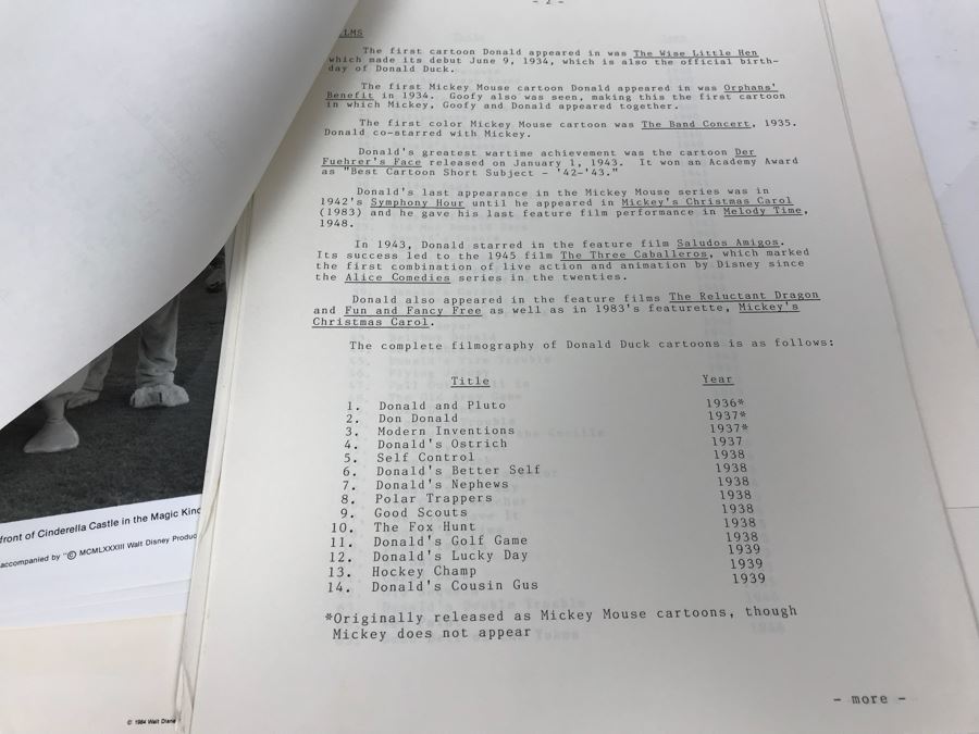 Walt Disney's Donald Duck Happy Birthday 1934-1984 50th Anniversary With (3) 8 X 10 Photos And Historical Overview Of Donald Duck [Photo 12]