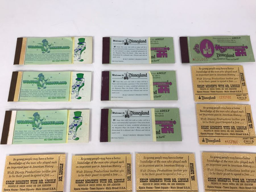 Collection Of Vintage Disneyland Park Tickets Books - See Photos [Photo 10]