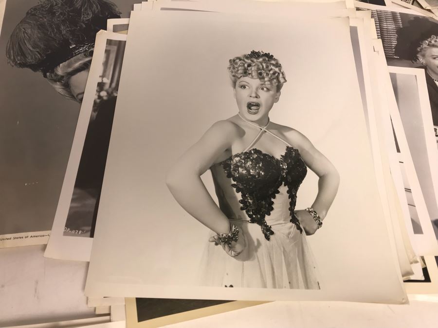 Collection Of Photographs Of Actress Collette Lyons And George Hearst (Some Movie Photographs - See Photos) [Photo 35]