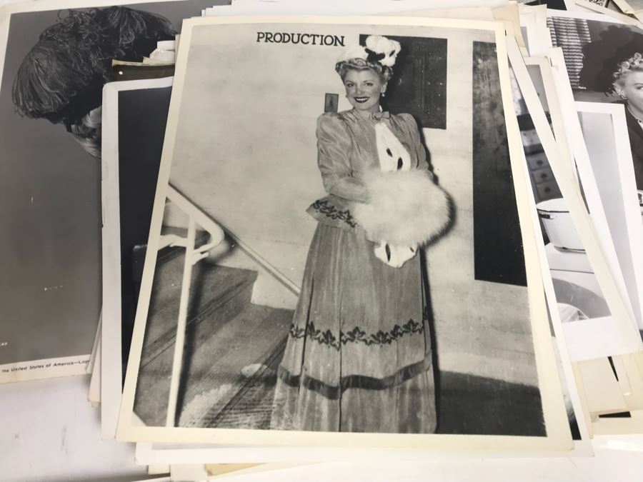 Collection Of Photographs Of Actress Collette Lyons And George Hearst (Some Movie Photographs - See Photos) [Photo 43]