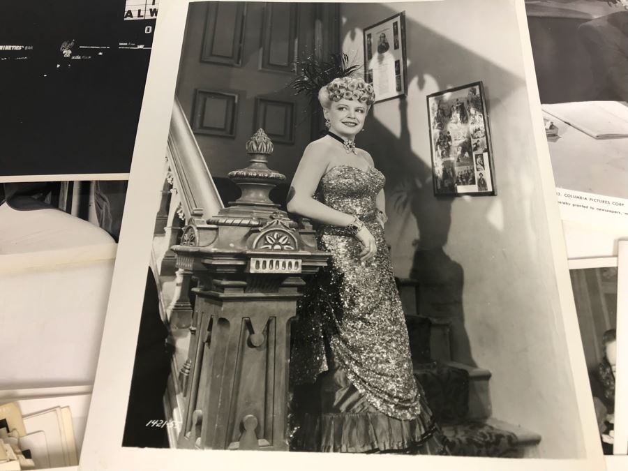 Collection Of Photographs Of Actress Collette Lyons And George Hearst (Some Movie Photographs - See Photos) [Photo 11]