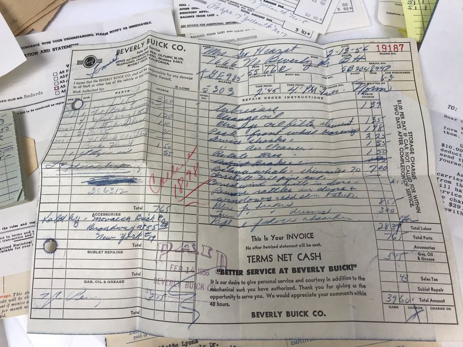 Collection Of Various Receipts, Billing Statements, Banking Checkbooks, Ledgers, W-2 For William Morris Agency For Acting And Notes From George Hearst And Actress Collette Lyons (See Photos) [Photo 8]