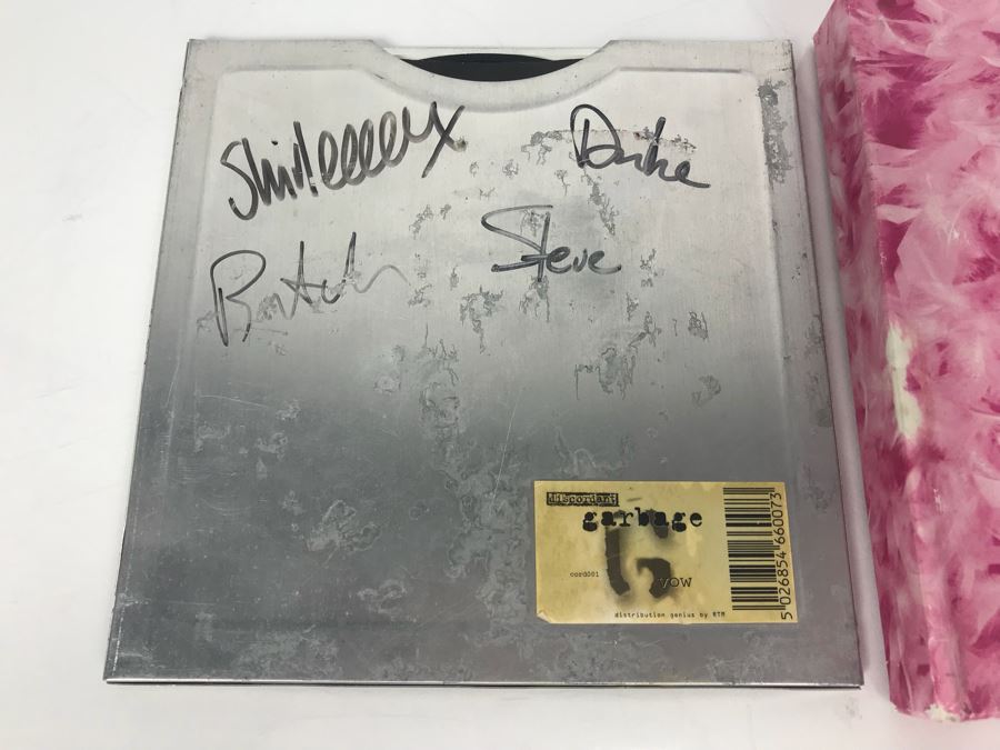 Garbage Band Vinyl Record Signed By Entire Band And Garbage Vinyl Box Set (7 Records Total) [Photo 4]