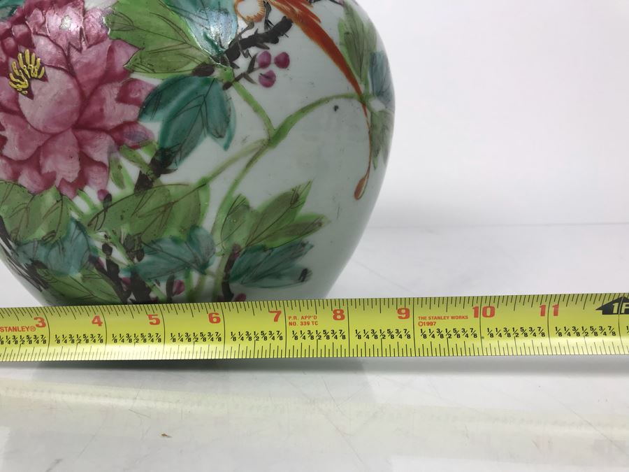 Vintage Signed Chinese Jar With Lid Apx 9'h X 9'w (very Slight Chip On 