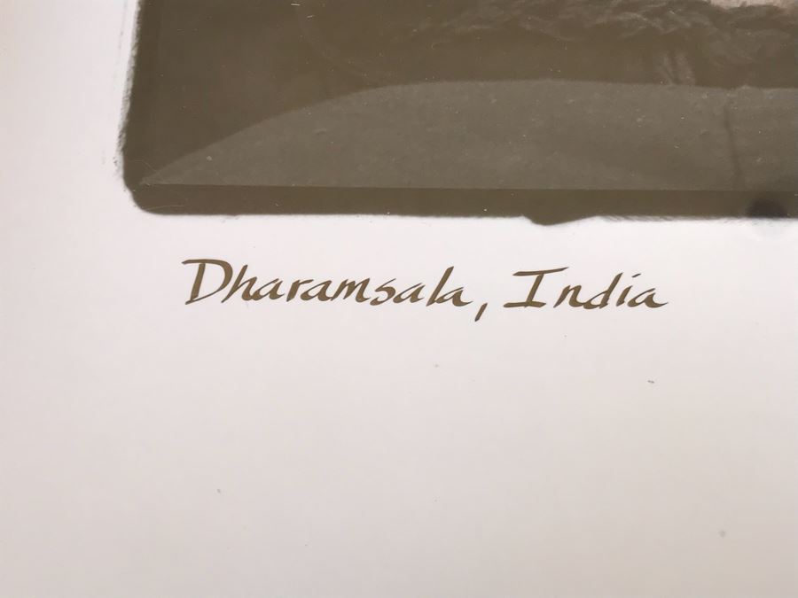 Limited Edition Signed Phil Borges Photograph Titled 'Tibetan Portrait' Dharamsala, India 2 Of 40 With COA 20' X 24' [Photo 8]