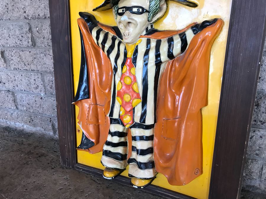 Vintage Signed 1972 McDonalds Restaraunt Hamburglar Painted Relief Fiberglass Wall Hanging By Alfred M Gordon Designs 24' X 27' [Photo 7]