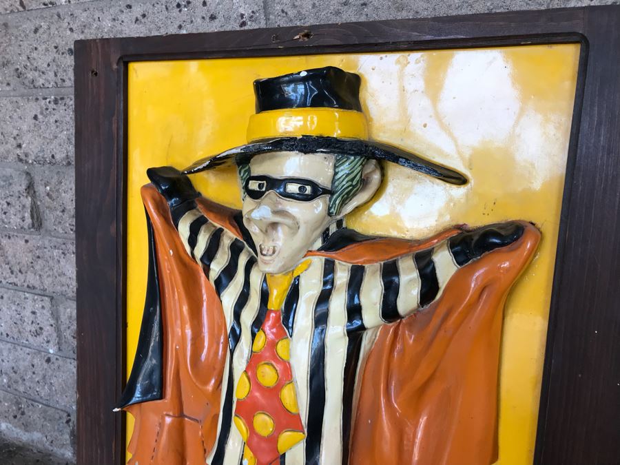Vintage Signed 1972 McDonalds Restaraunt Hamburglar Painted Relief Fiberglass Wall Hanging By Alfred M Gordon Designs 24' X 27' [Photo 6]
