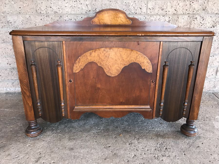 Antique Hope Chest [Photo 3]