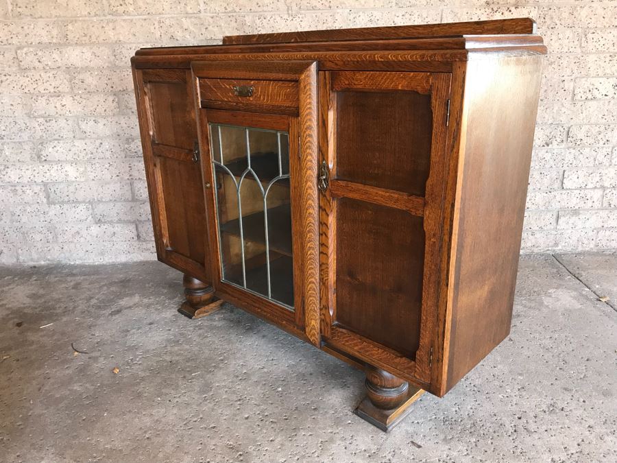 Antique Buffet Sideboard [Photo 12]