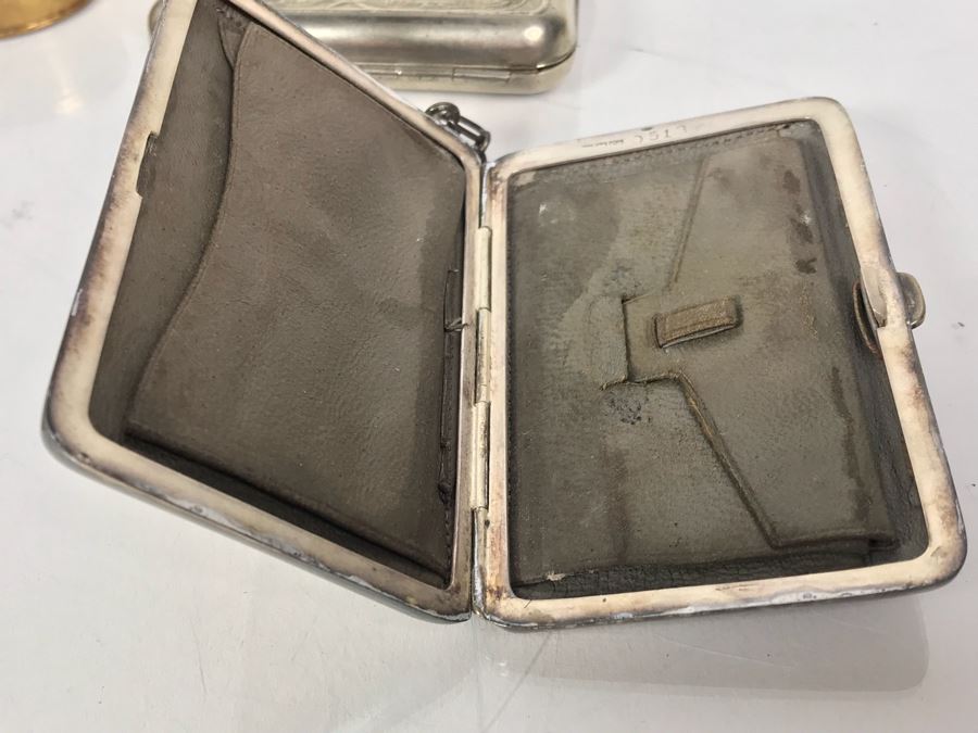 Collection Of Vintage Ladies Compacts [Photo 10]