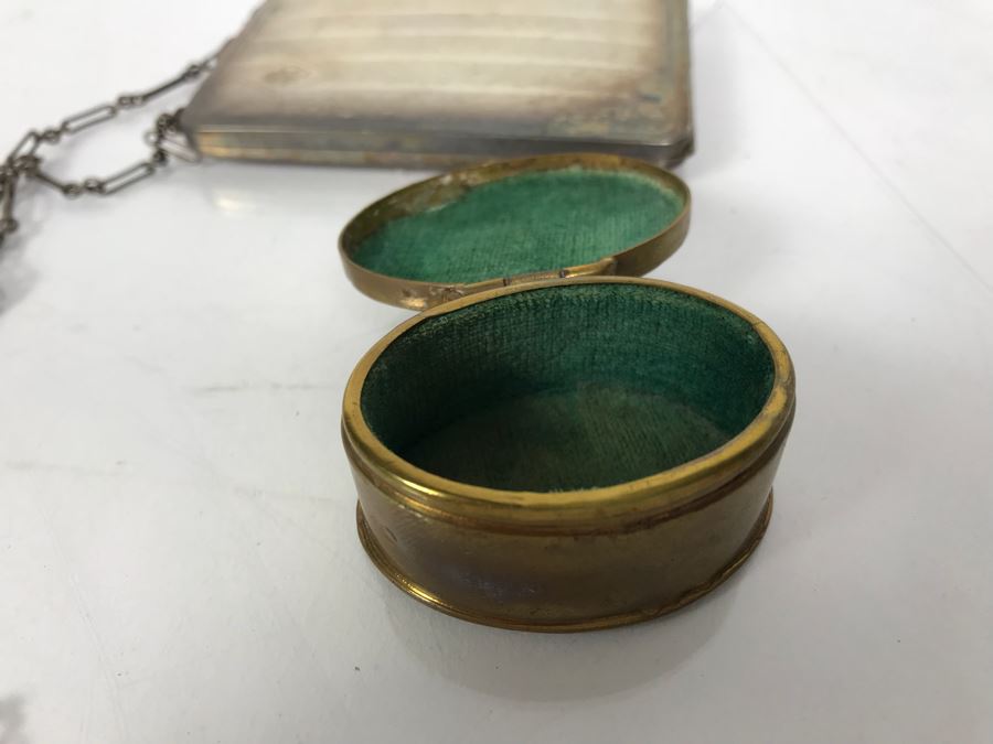 Collection Of Vintage Ladies Compacts [Photo 24]