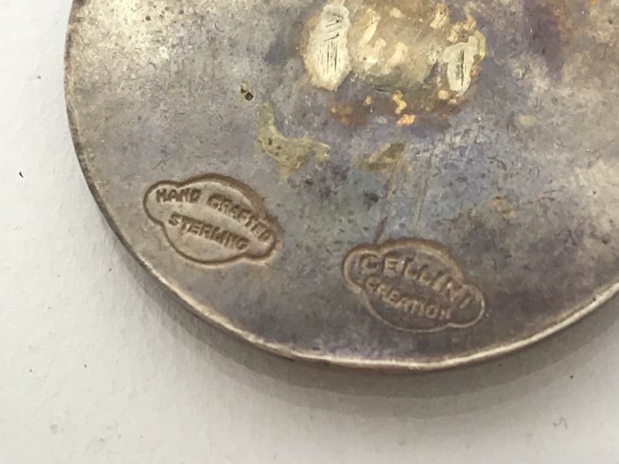 Pair Of Sterling Silver Pendants And Sterling Silver Crown Brooch Pin 33.5g [Photo 9]