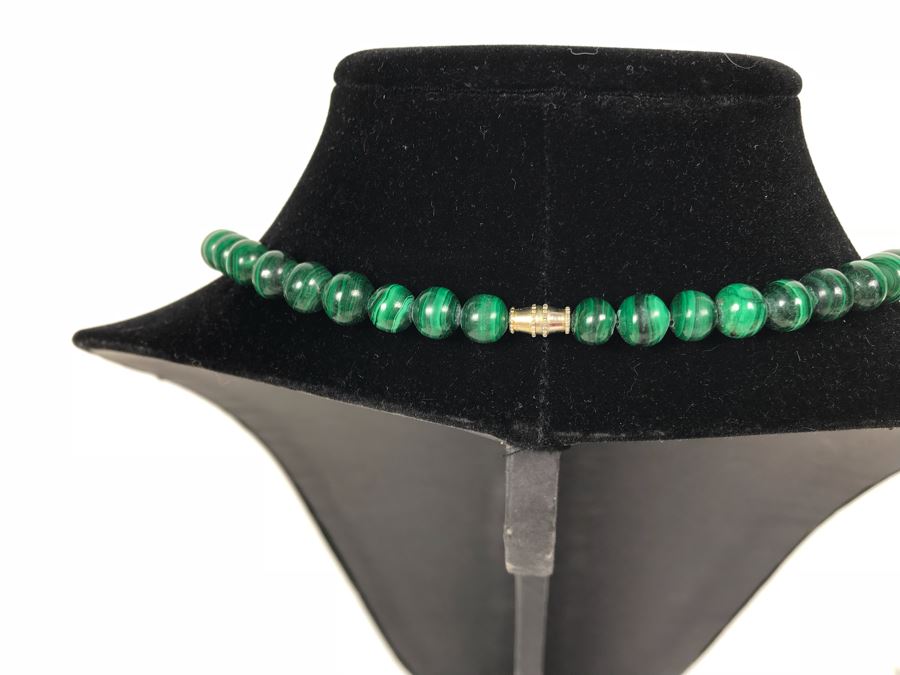 Malachite Bead Necklace 22'L [Photo 4]