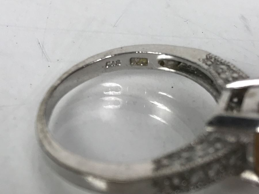 Pair Of Ladies Sterling Silver Rings 13.4g Red Size 8 1/4 - Yellow Size 8 3/4 [Photo 12]