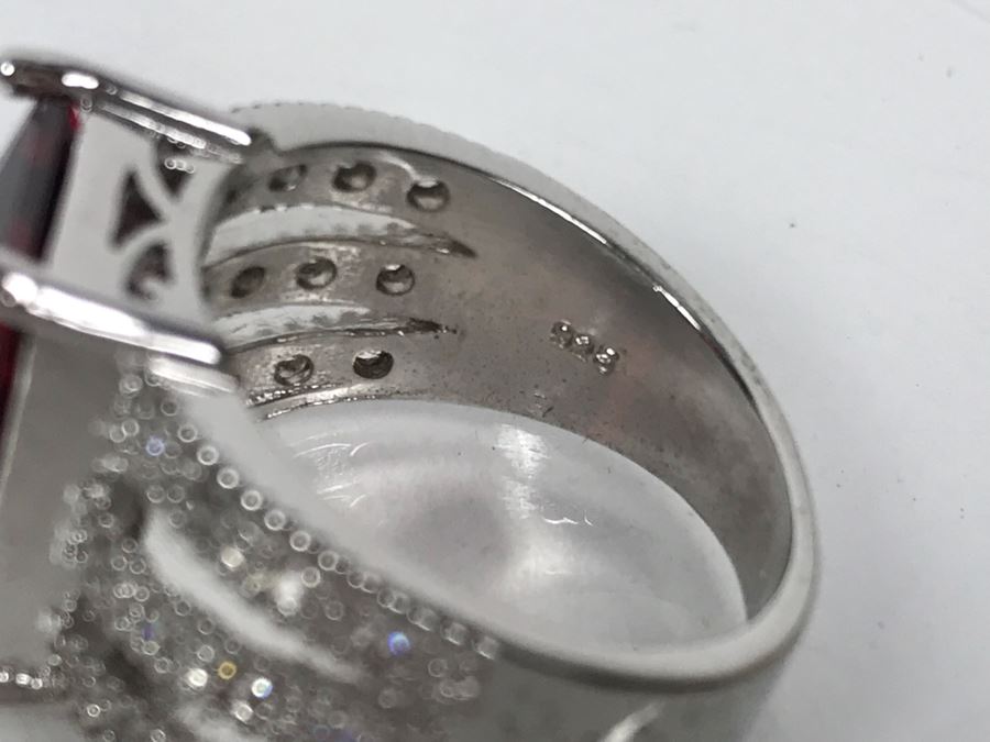 Pair Of Ladies Sterling Silver Rings 13.4g Red Size 8 1/4 - Yellow Size 8 3/4 [Photo 7]