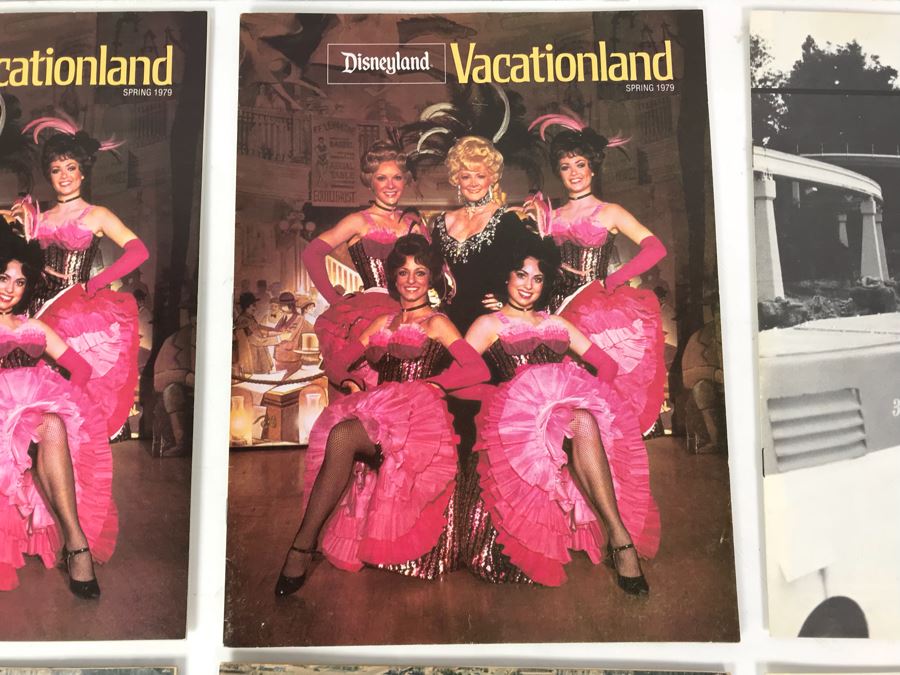 Disneyland Vacationland And Disneyland Line Publications Magazines [Photo 4]