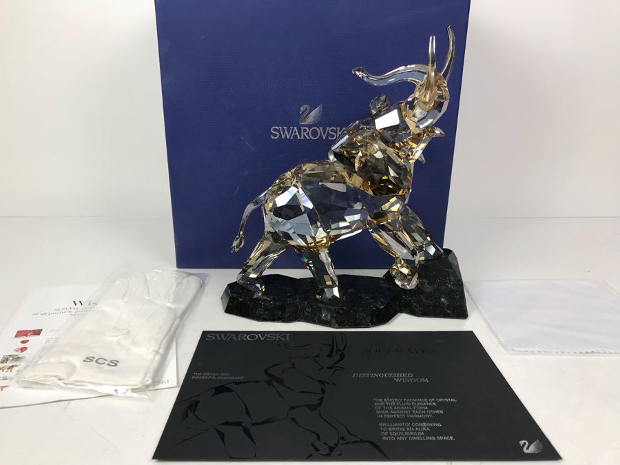 GRAND Swarovski Elephant Full-Colored On Cut Emerald Pearl Granite Base With Original Box And White Gloves Swarovski Crystal Soceity (SCS) Retails $1,690 [Photo 1]