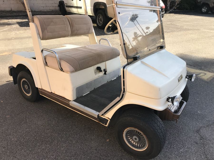 Working YAMAHA Electric Golf Cart (Client Recently Paid $750 To Service Cart 5 Months Ago) With Portable Battery Charger (Note That One Tire Is Flat And May Need Replacing) [Photo 12]