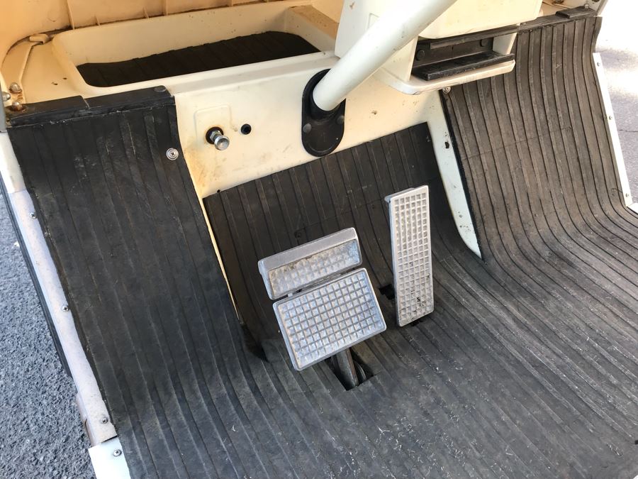 Working YAMAHA Electric Golf Cart (Client Recently Paid $750 To Service Cart 5 Months Ago) With Portable Battery Charger (Note That One Tire Is Flat And May Need Replacing) [Photo 16]