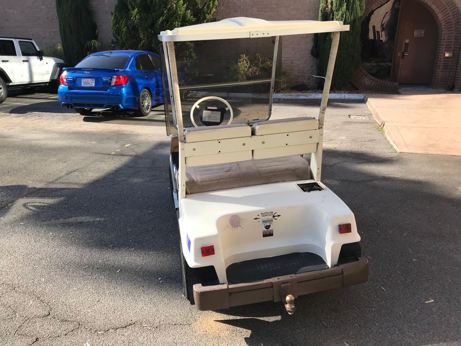 Working YAMAHA Electric Golf Cart (Client Recently Paid $750 To Service Cart 5 Months Ago) With Portable Battery Charger (Note That One Tire Is Flat And May Need Replacing) [Photo 5]