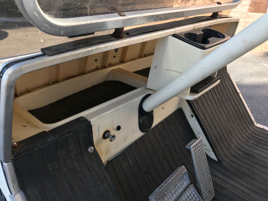 Working YAMAHA Electric Golf Cart (Client Recently Paid $750 To Service Cart 5 Months Ago) With Portable Battery Charger (Note That One Tire Is Flat And May Need Replacing) [Photo 19]