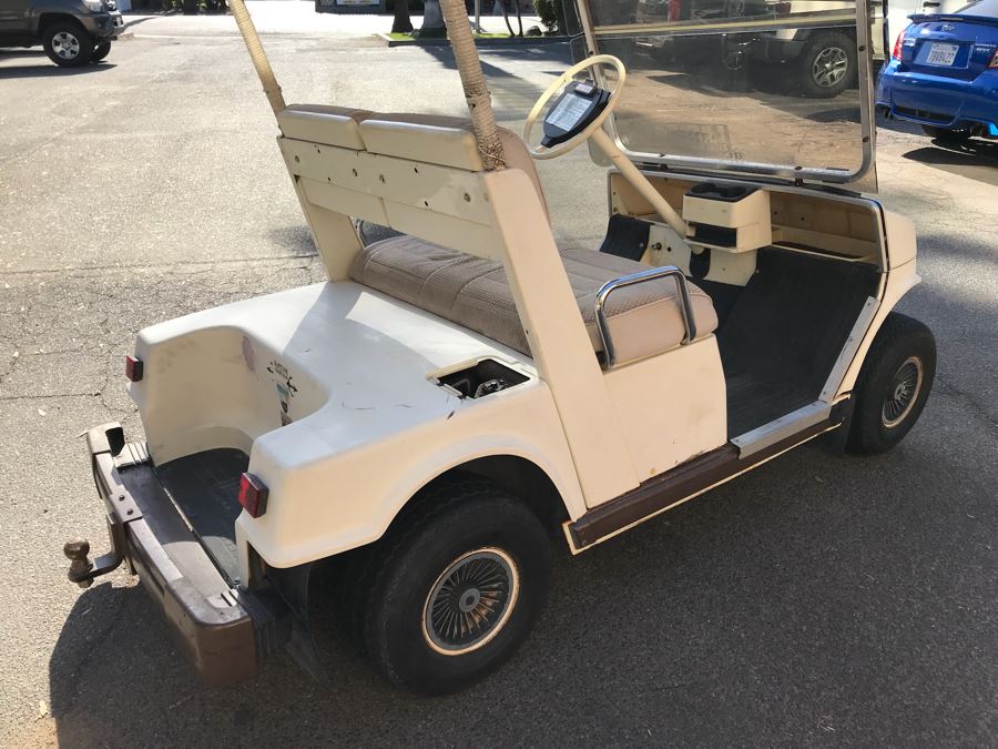 Working YAMAHA Electric Golf Cart (Client Recently Paid $750 To Service Cart 5 Months Ago) With Portable Battery Charger (Note That One Tire Is Flat And May Need Replacing) [Photo 10]