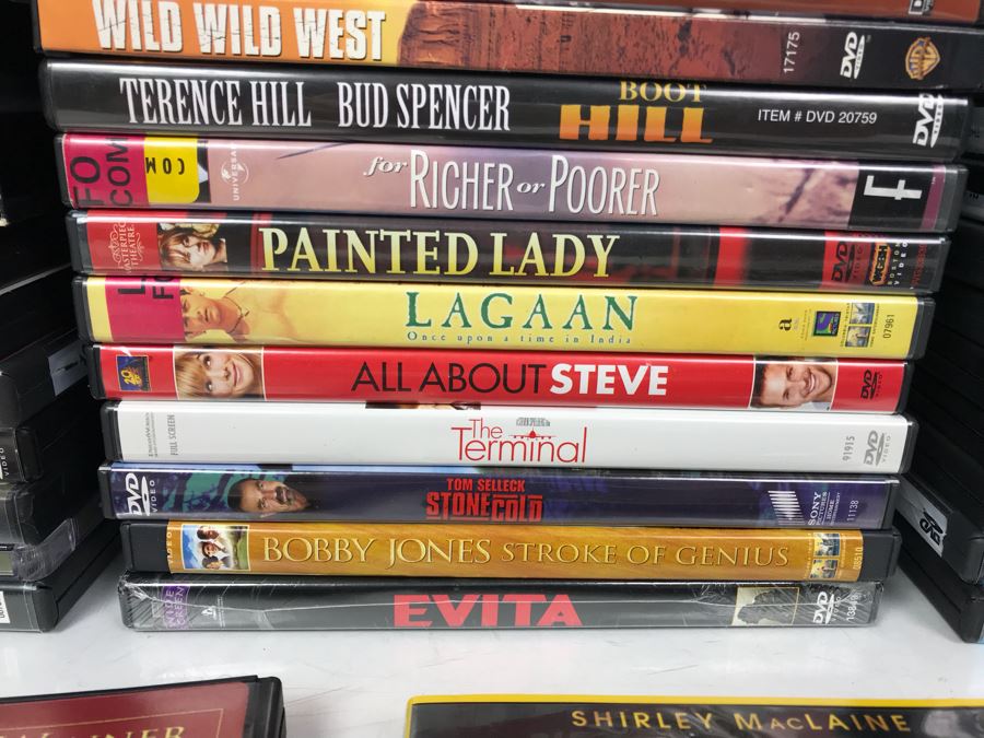 DVD Movie Collection [Photo 10]