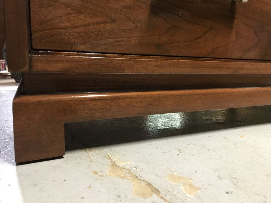 Mid Century Modern 9-Drawer Chest Of Drawers Dresser By American Of Martinsville 62'W X 19'D X 31'H [Photo 11]