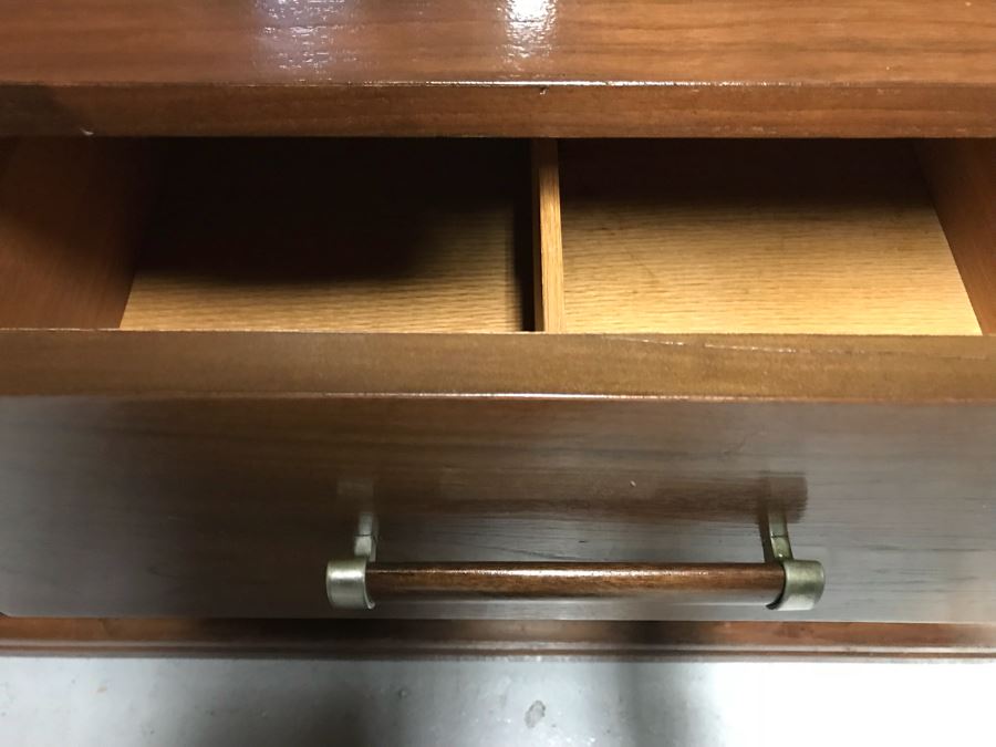 Mid Century Modern 9-Drawer Chest Of Drawers Dresser By American Of Martinsville 62'W X 19'D X 31'H [Photo 7]