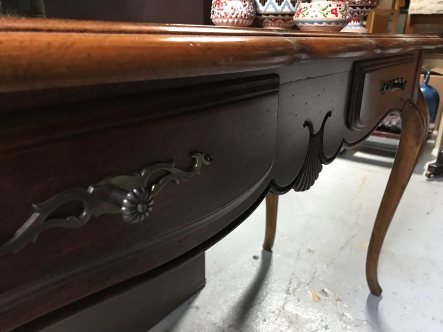 Ethan Allen Wooden Console Table [Photo 4]