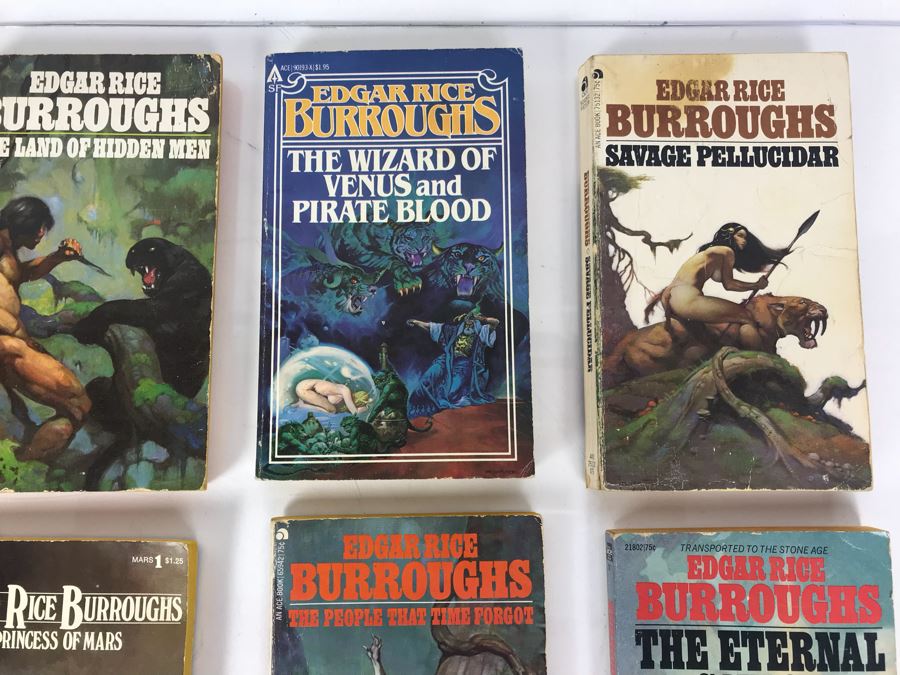 (15) Paperback Books By Edgar Rice Burroughs [Photo 3]