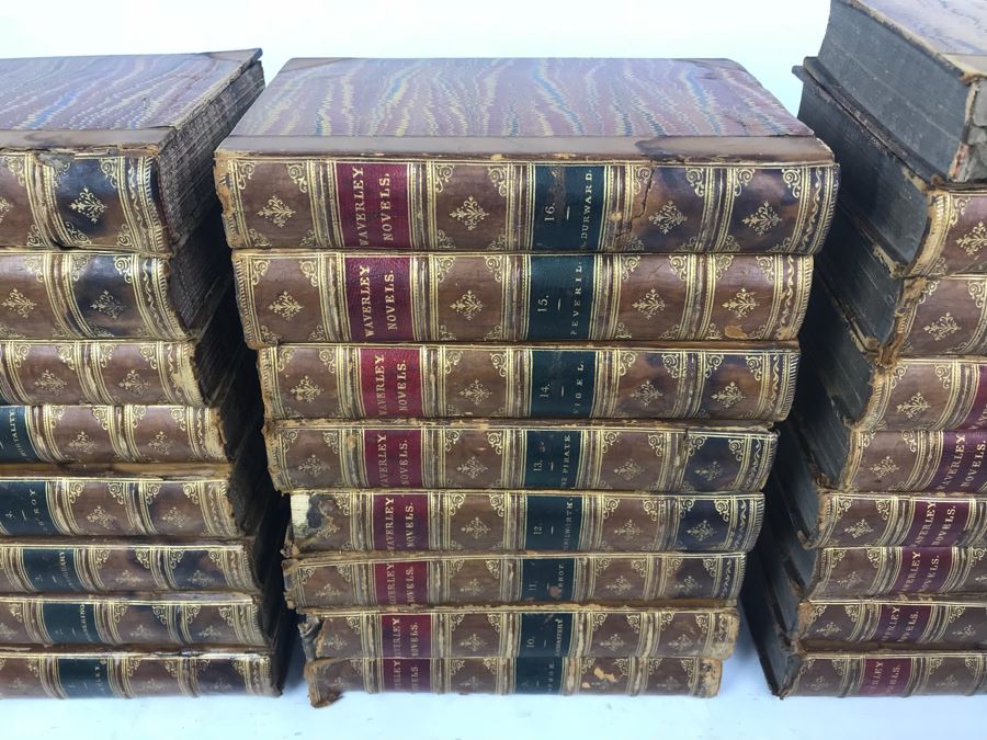 Collection Of (25) Antique Leatherbound Books 'Waverley Novels' [Photo 8]