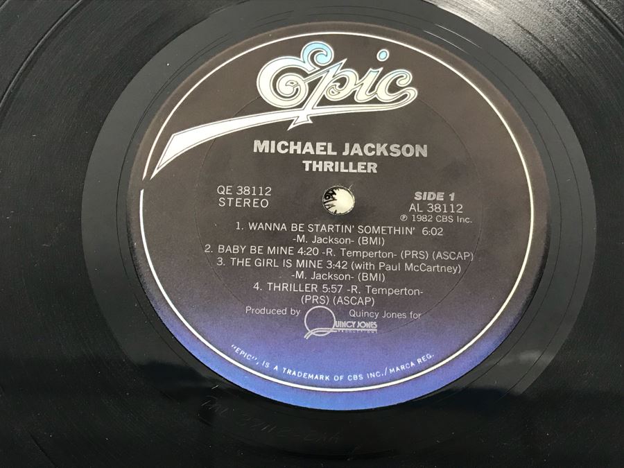 Michael Jackson Thriller Vinyl Record [Photo 9]