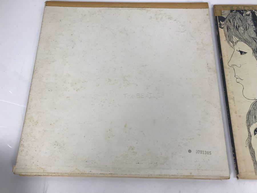 JUST ADDED - (2) Beatles Vinyl Records: The White Album (0731305) And Revolver [Photo 2]